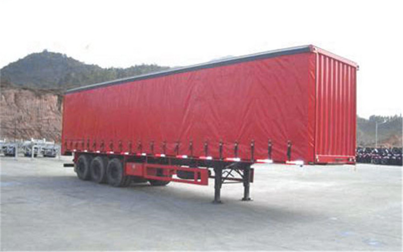 Tarpaulin Trailer